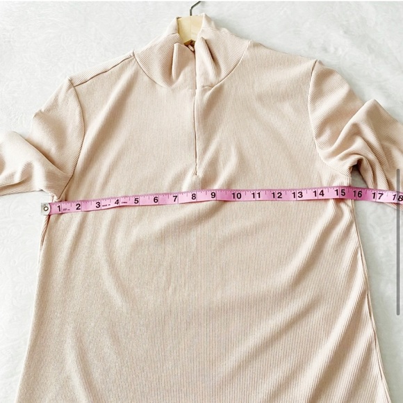 Tahari Pink Ribbed Pullover - Picture 4 of 9